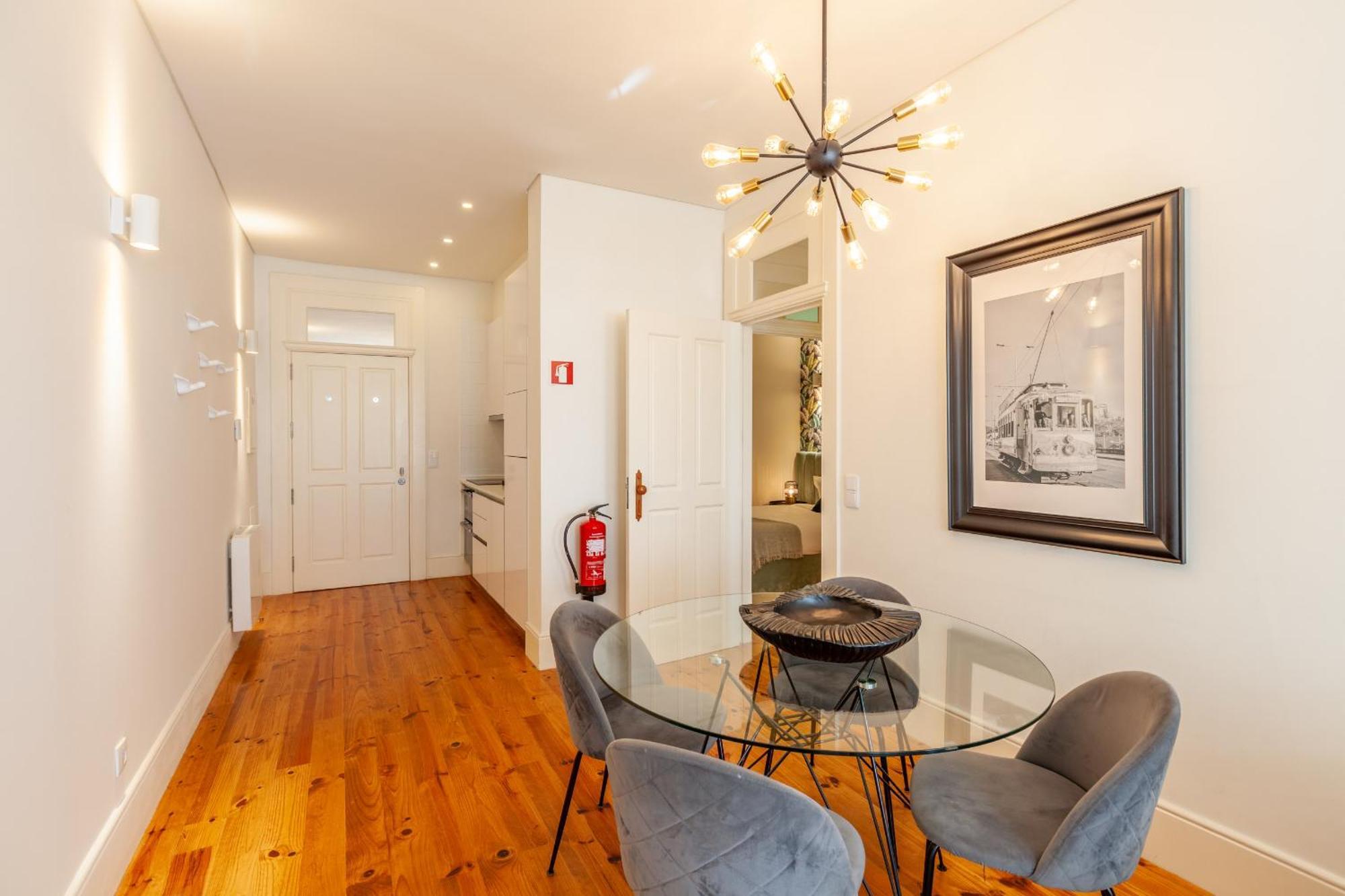 D&S - Alvares Cabral OOporto Exterior foto